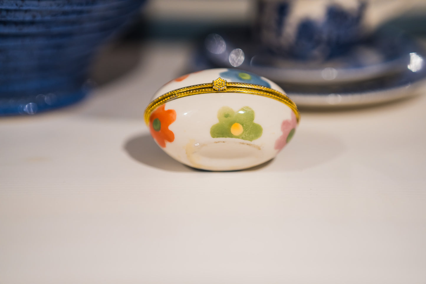 Vintage Porcelain Egg Shaped Flower Trinket Box