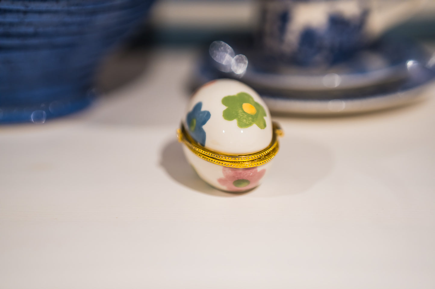 Vintage Porcelain Egg Shaped Flower Trinket Box