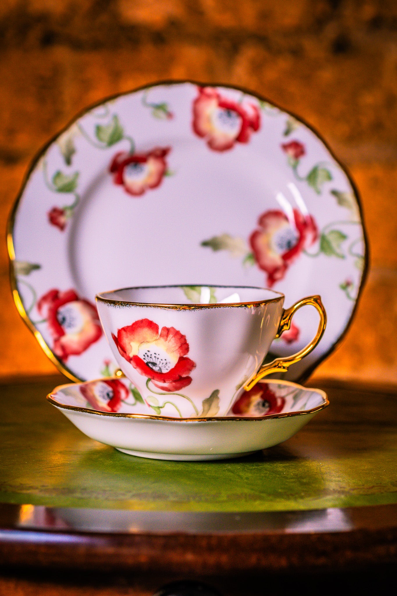 Royal Albert - 100 Years 1970s Poppy, Tea Trio (Cup, Saucer & Plate Set)