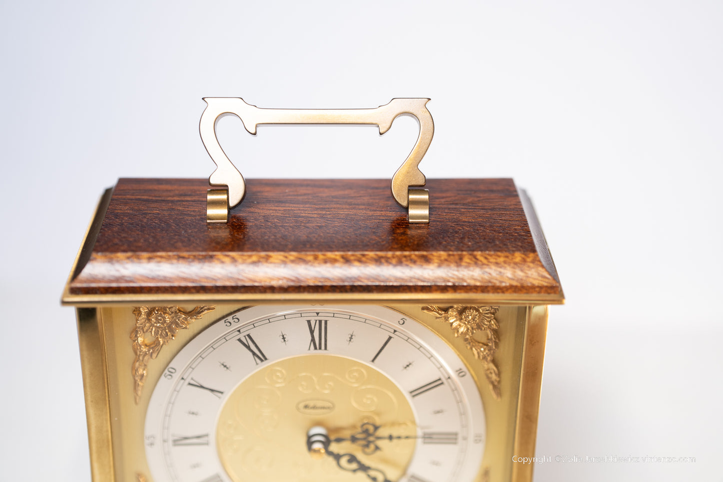 Metamec Battery Operated Quartz Mantle Clock