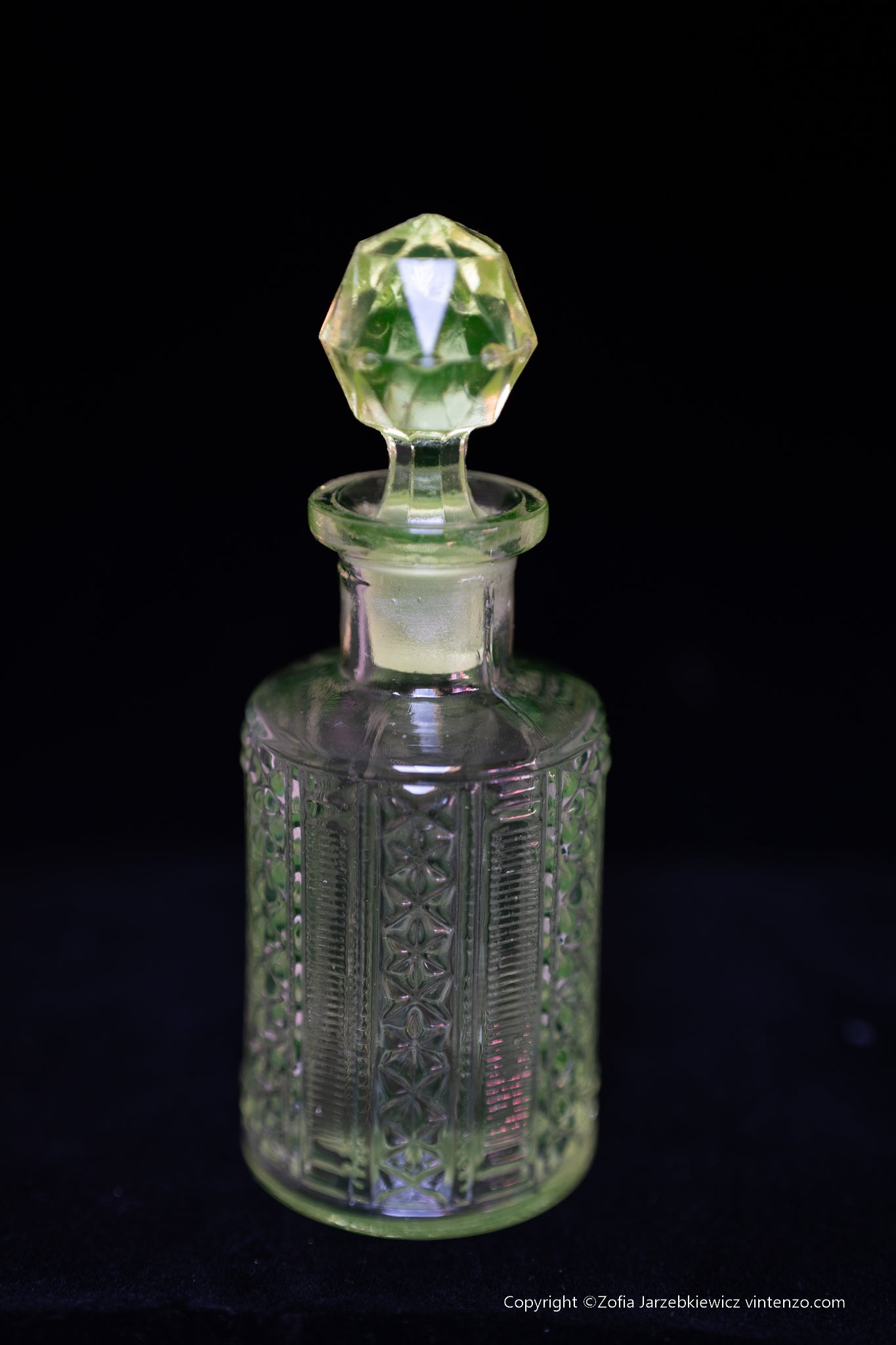 Uranium Glass Toiletry Set