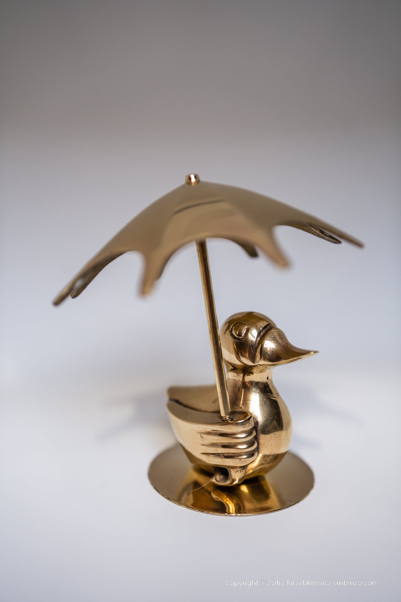 Vintage brass duck figurine with umbrella, Collectible Retro Figurine