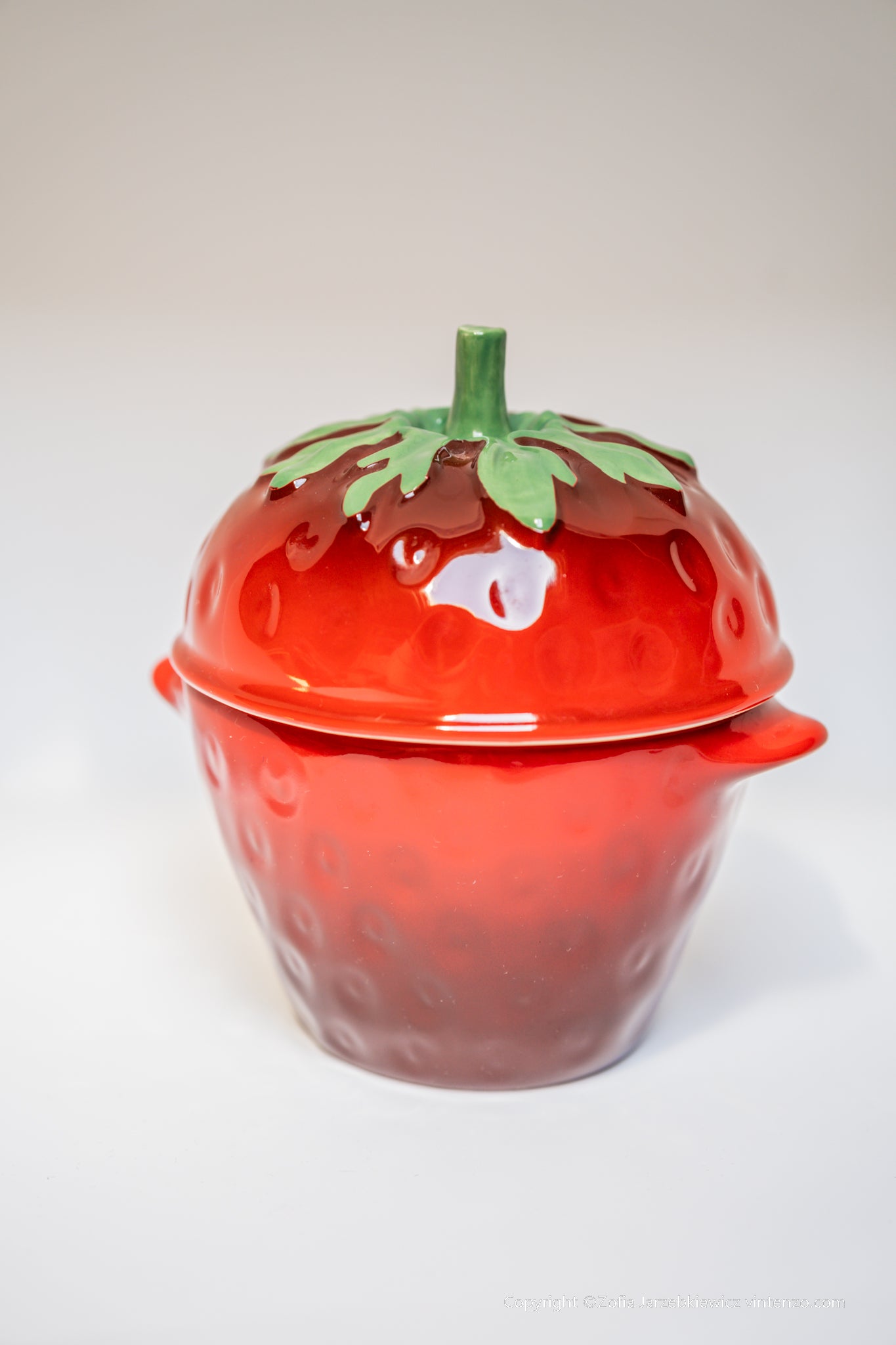 Le Creuset Strawberry Stoneware Ceramic Cocotte