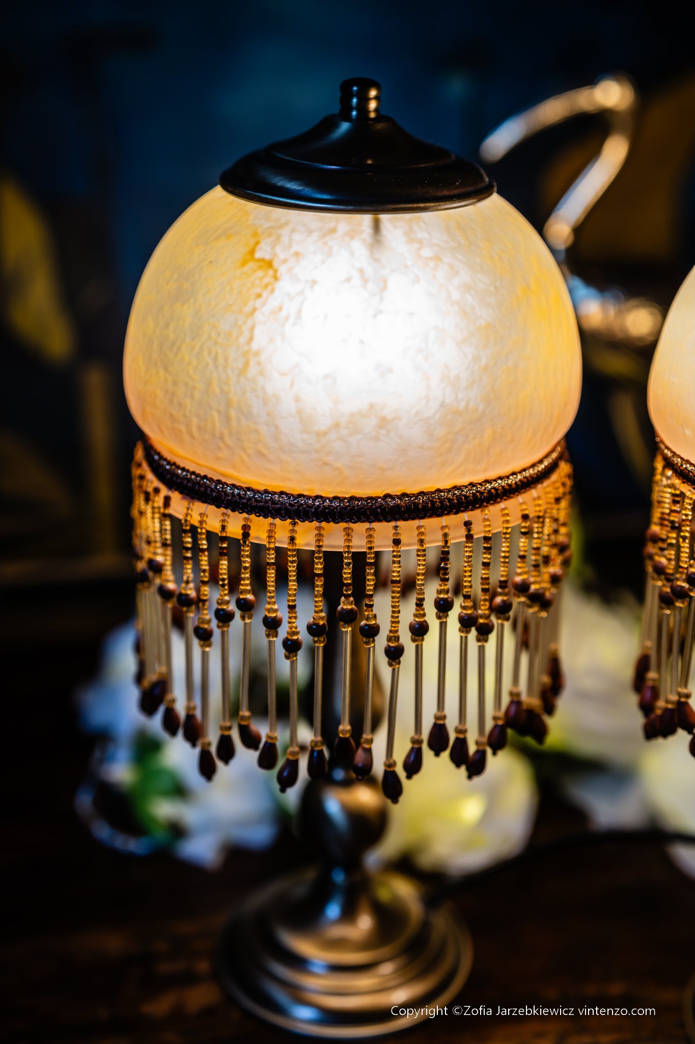 Set of 2 Small Vintage Lamps with Tassels