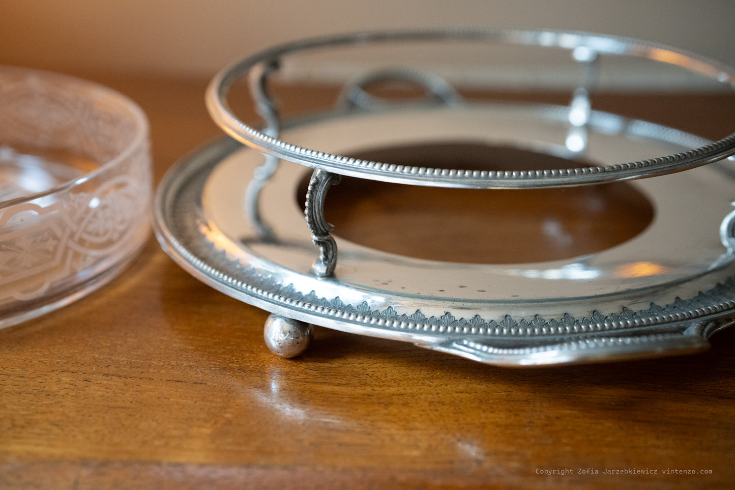 Art Nouveau Silver Plated Serving Dish with Oval Glass Insert