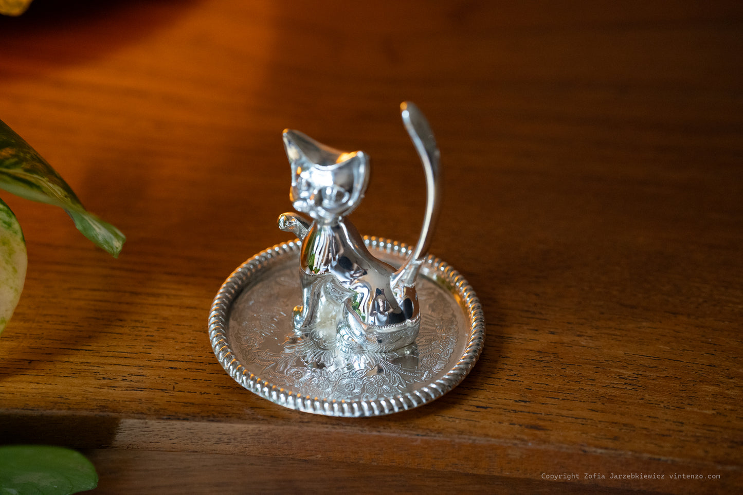 Small Silver Plated Cat Ring Holder