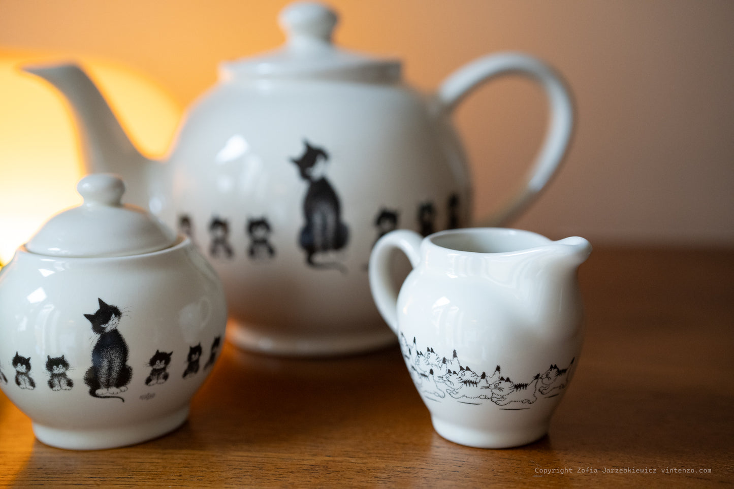 Dubout Cats Teapot, Creamer and Sugar bowl