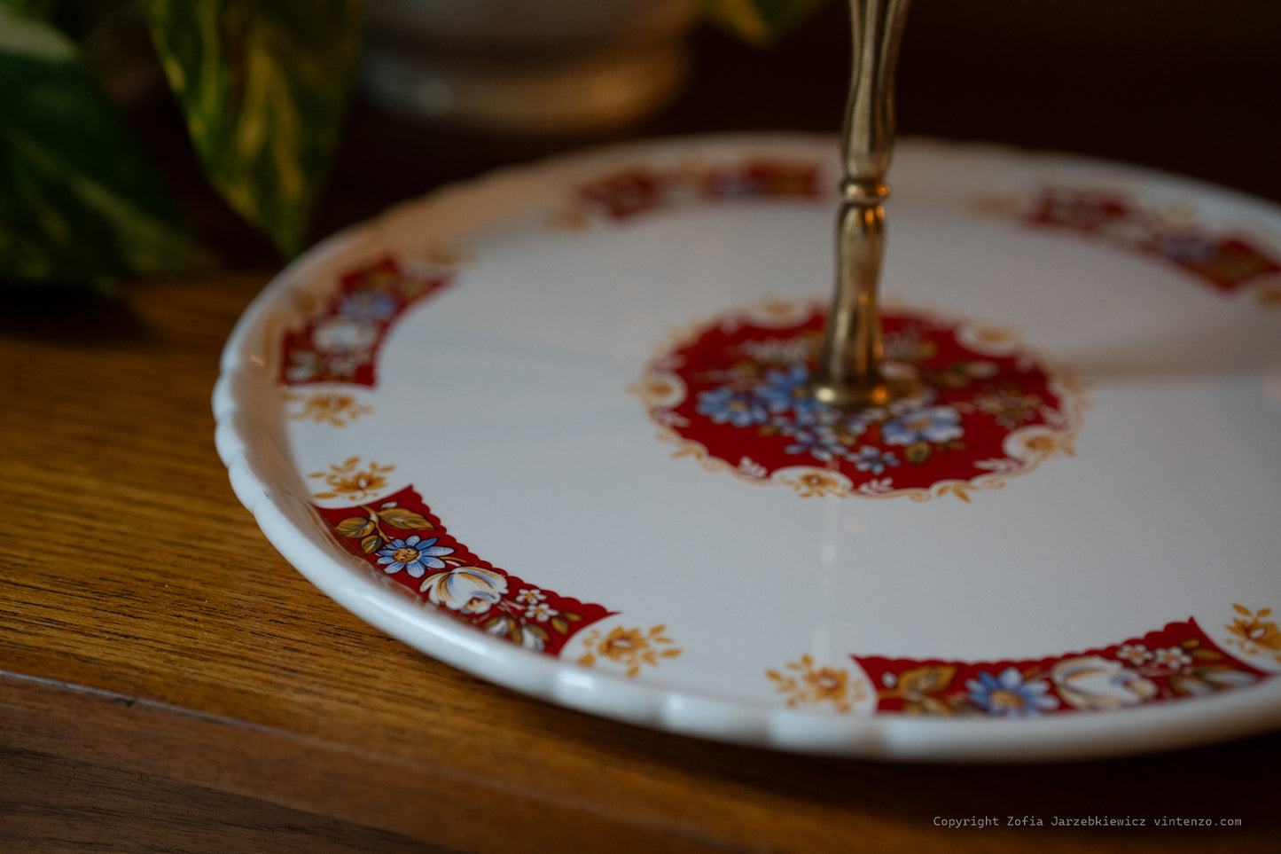 Christmas Serving-Dessert Plate with Handle