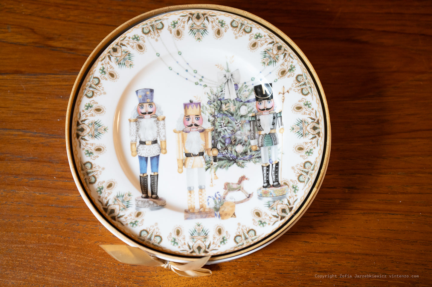 Golden Nutcracker Set of 2 Dessert Plates