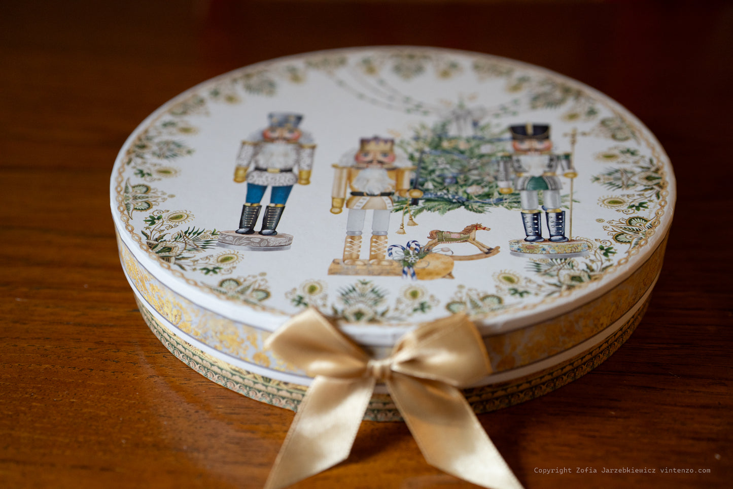 Golden Nutcracker Set of 2 Dessert Plates