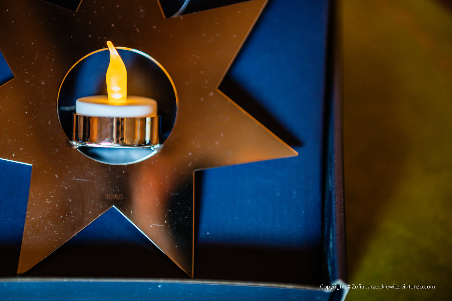 Sirius Silver Colour Star Ornament with Candleholder