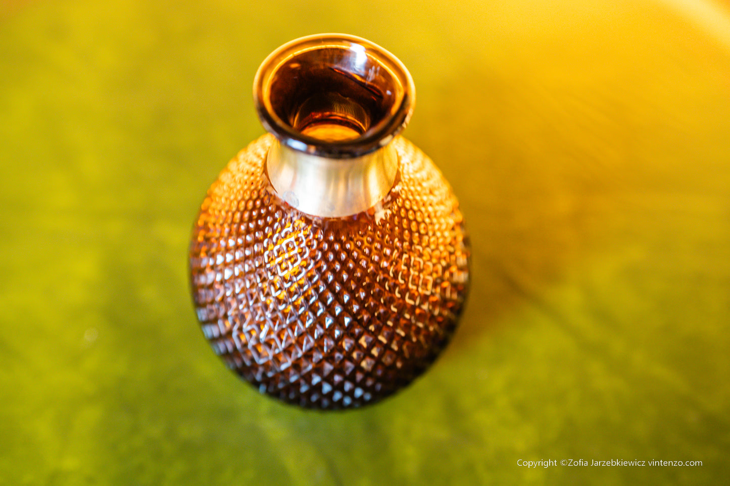 Vintage Empoli Glass Amber Italian Diamond Small Vase With Brass Neck