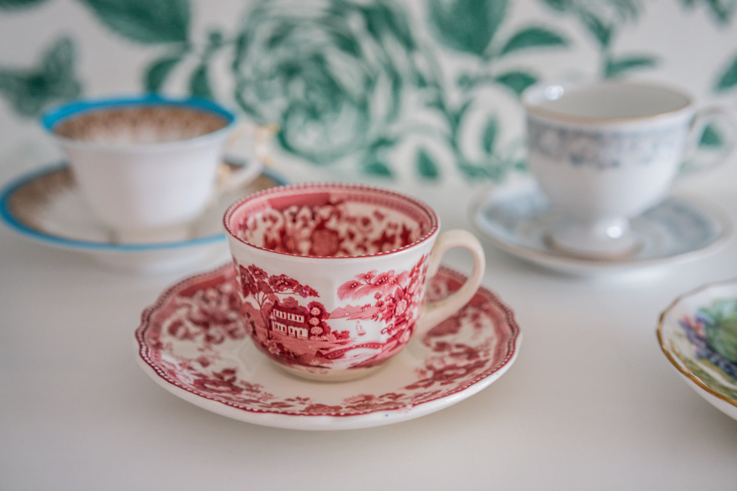 Four Coffee Espresso Cups with Saucers Including Progression, Royal Worcester, RC Ireland and Royal Worcester England