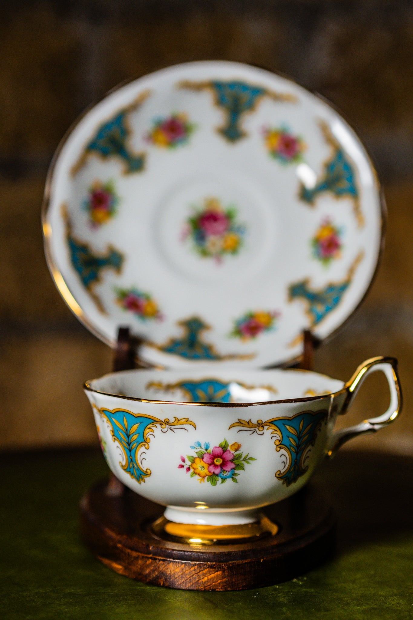 Arklow Irish Green Clover Trio Set – Teacup, Saucer, and Plate