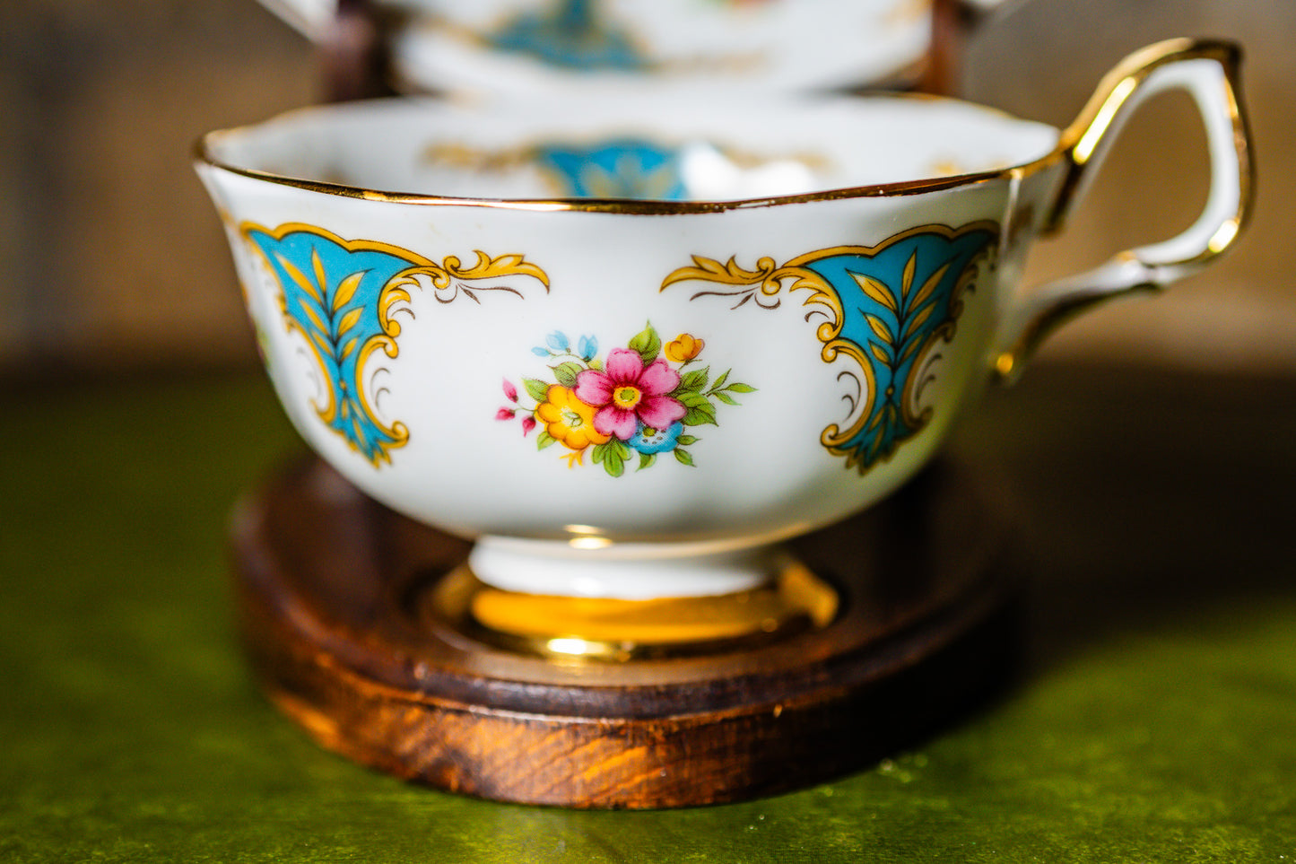 Arklow Irish Green Clover Trio Set – Teacup, Saucer, and Plate