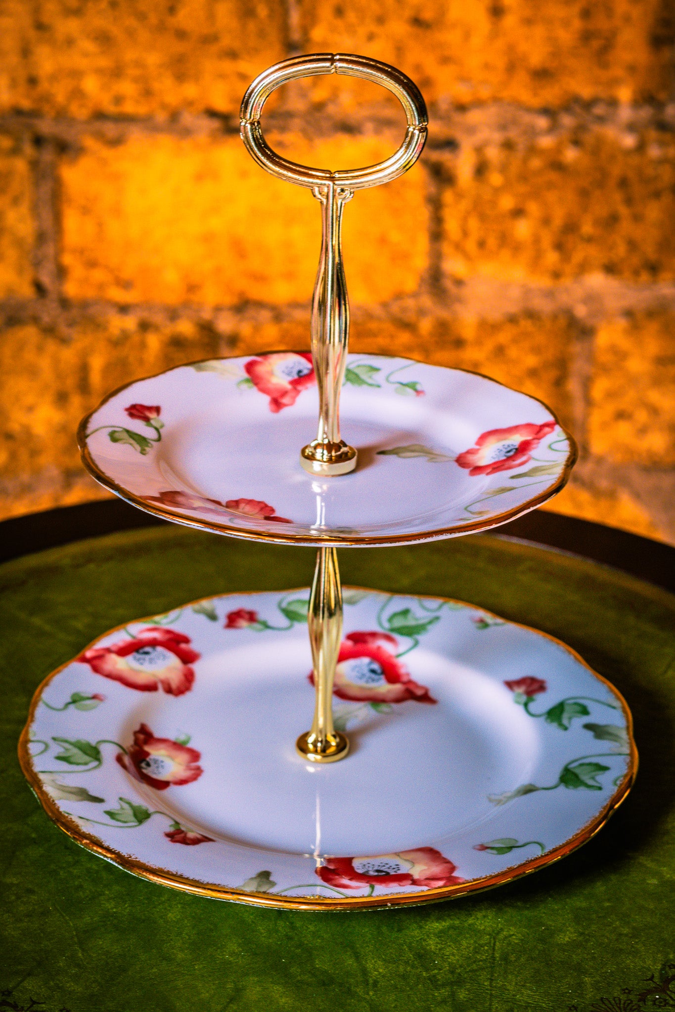 Royal Albert - 100 Years 1970s Poppy Two Tier Cake Stand