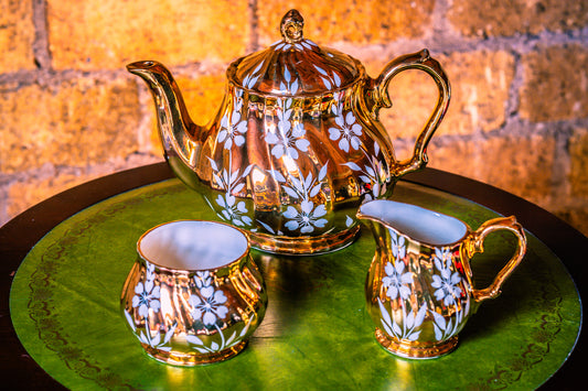 Sadler Gold Gilt 3 Piece Tea Set