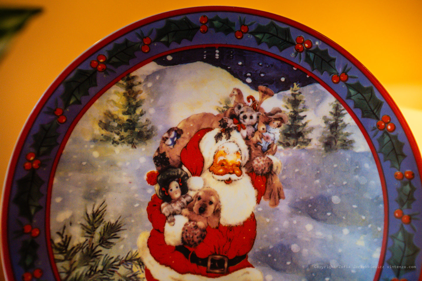 Christmas Decorative Ceramic Plate- Santa