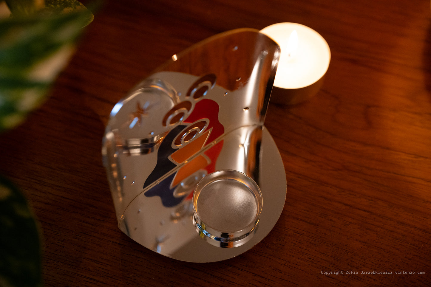 Newbridge Nativity Scene Tealight Candle Holder in Box