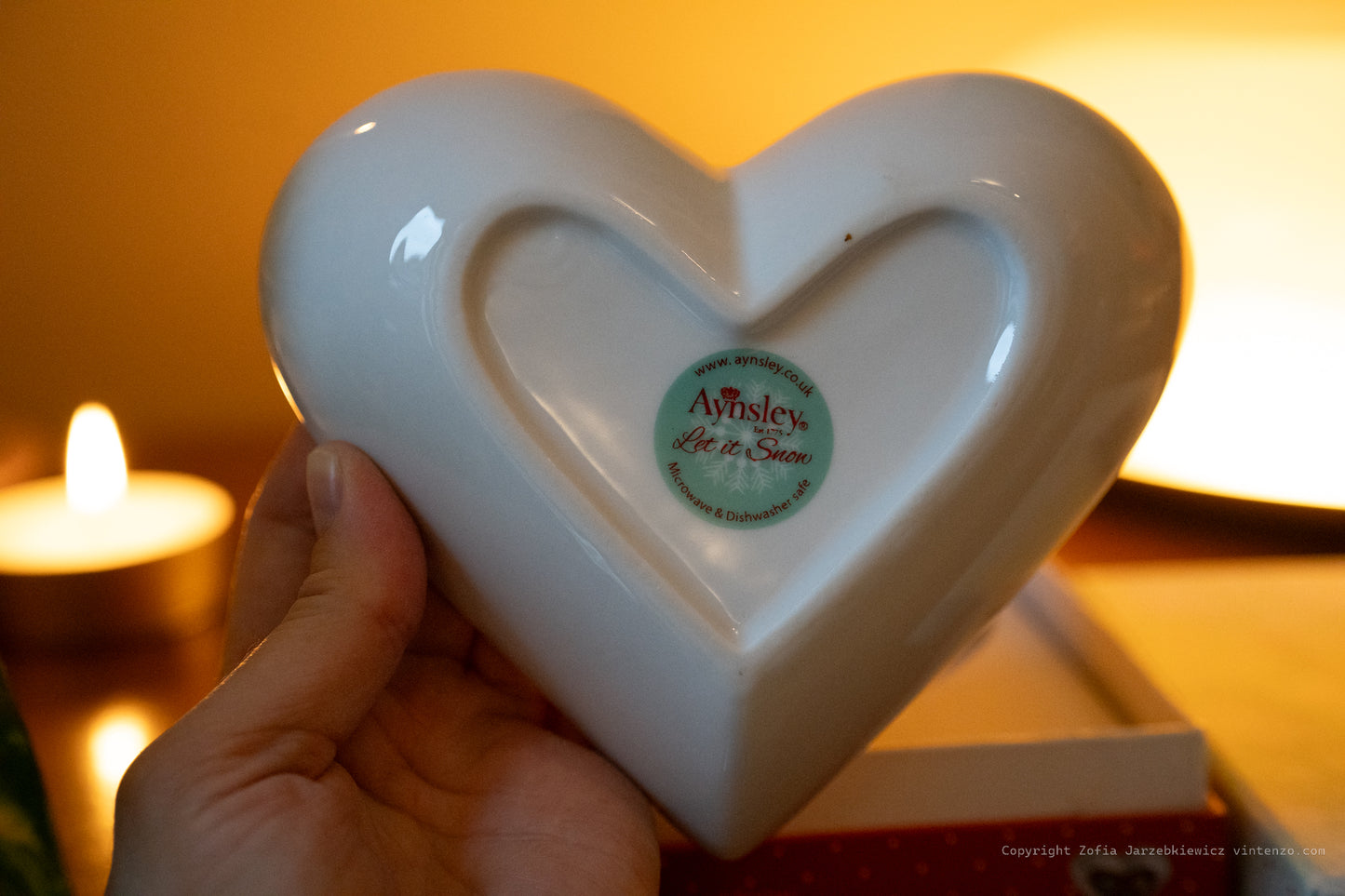 Aynsley Let It Snow Small Heart Dish