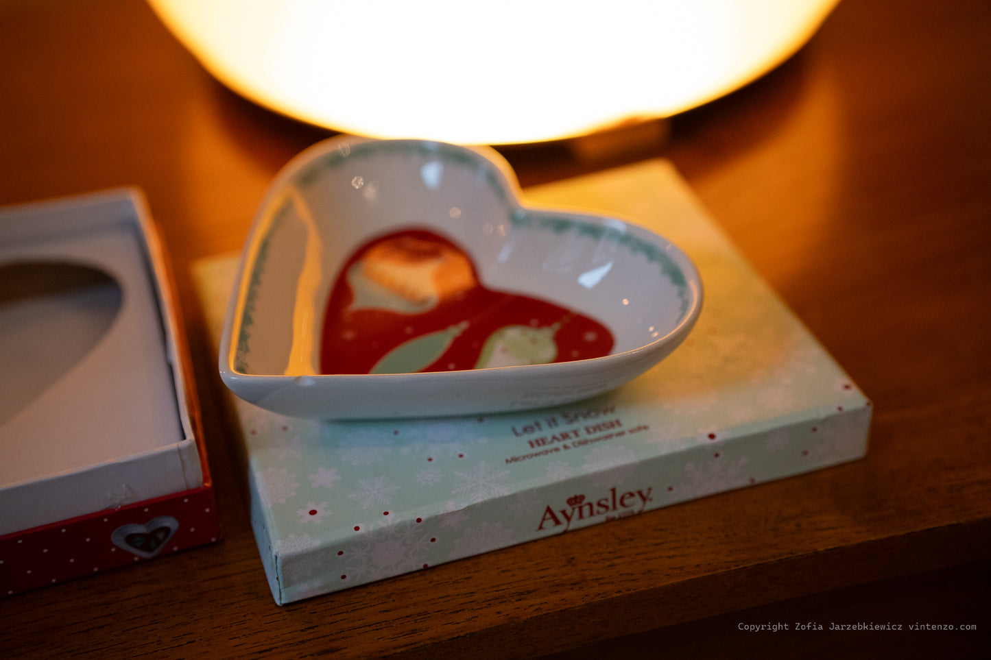 Aynsley Let It Snow Small Heart Dish