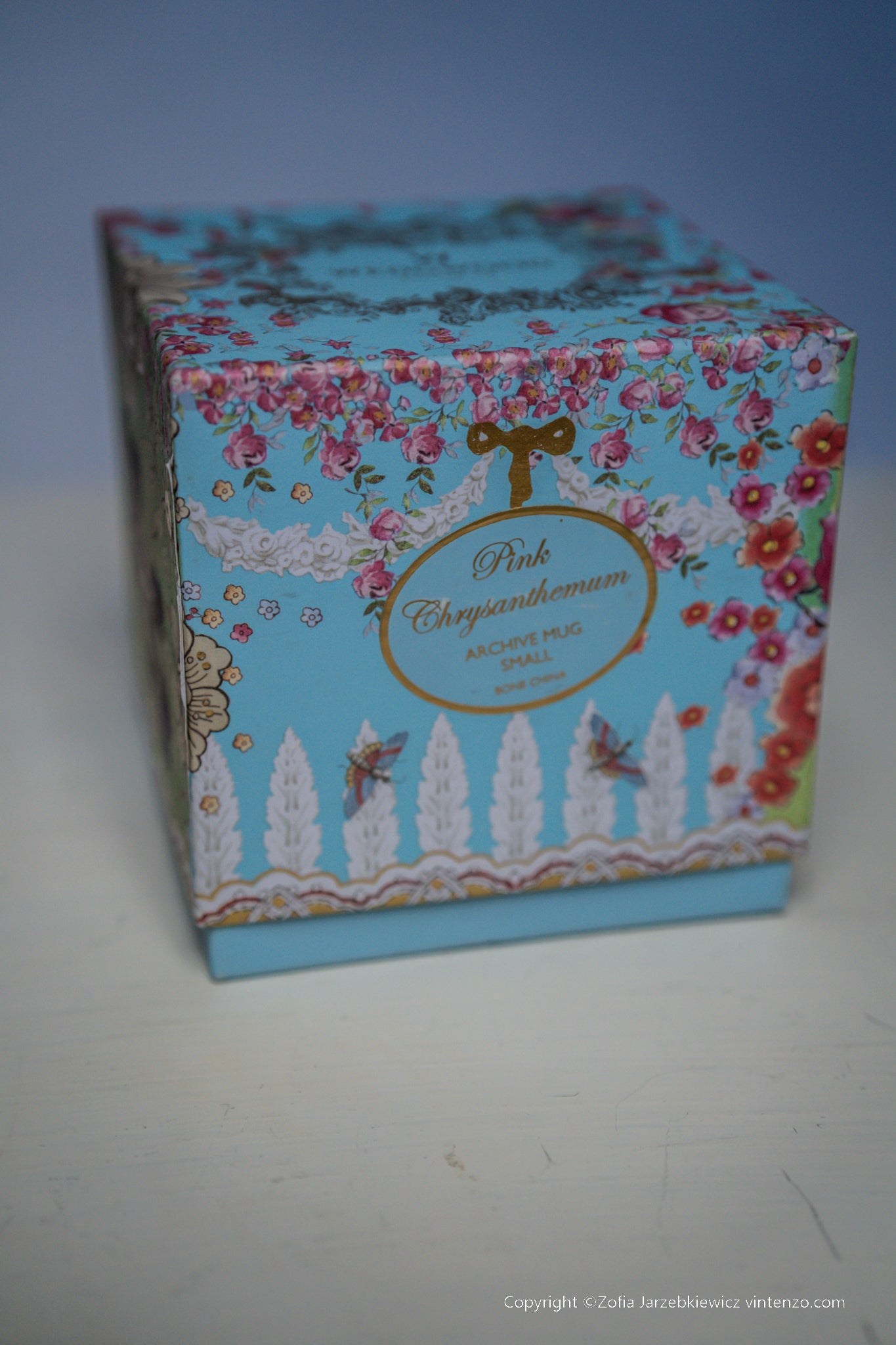 Wedgwood Pink Chrysanthemum Archive Mug