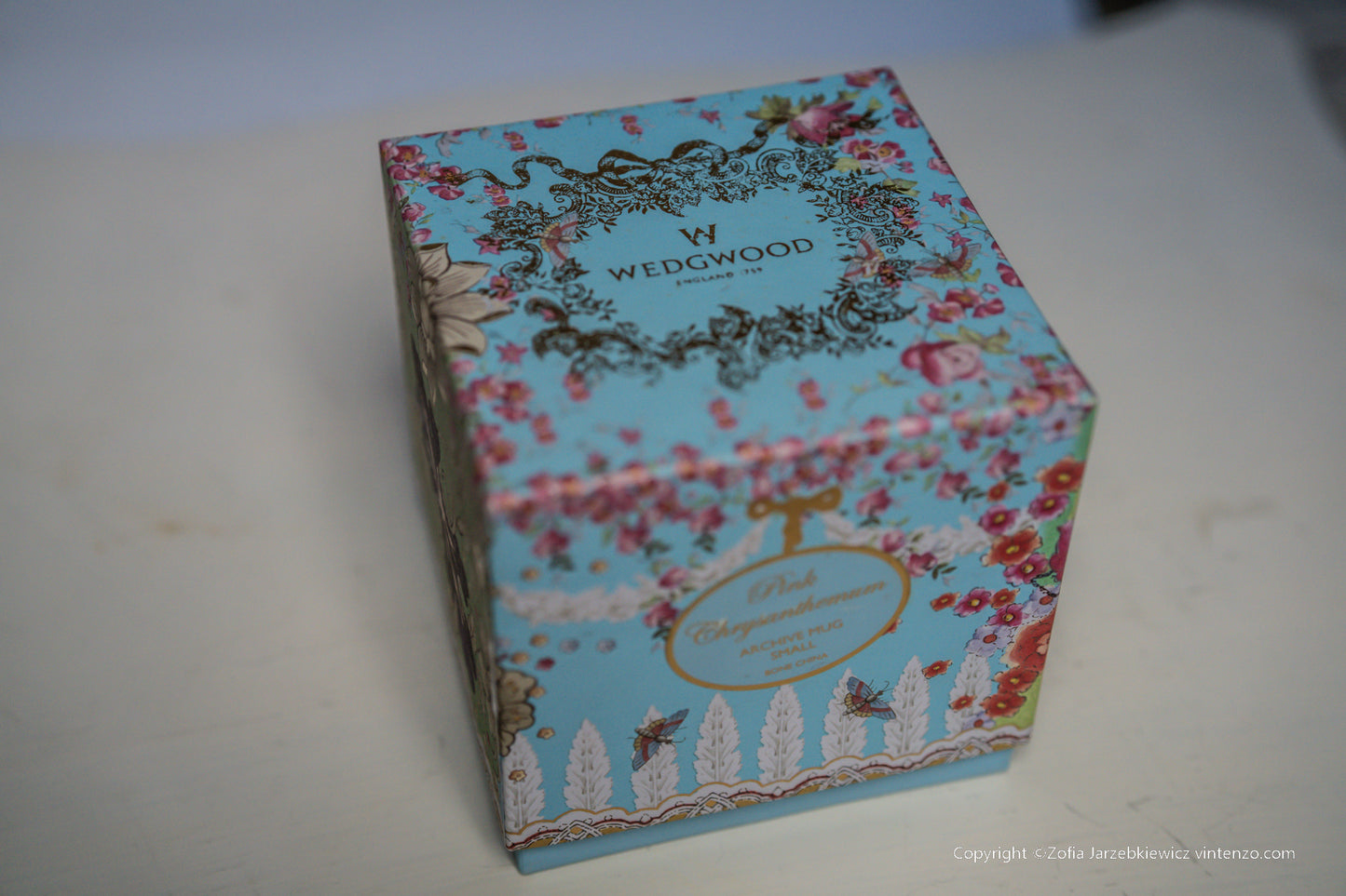 Wedgwood Pink Chrysanthemum Archive Mug
