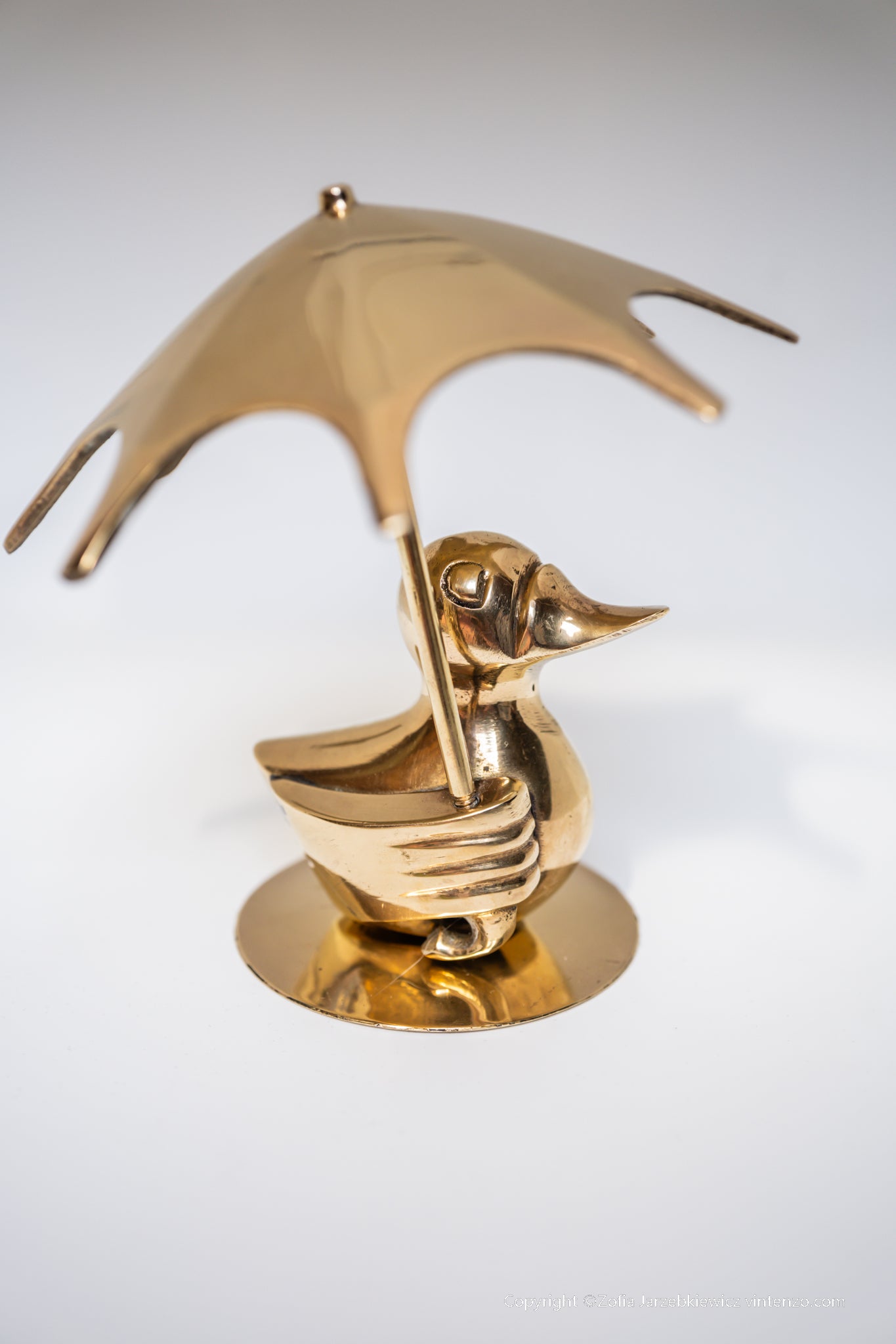 Vintage brass duck figurine with umbrella, Collectible Retro Figurine