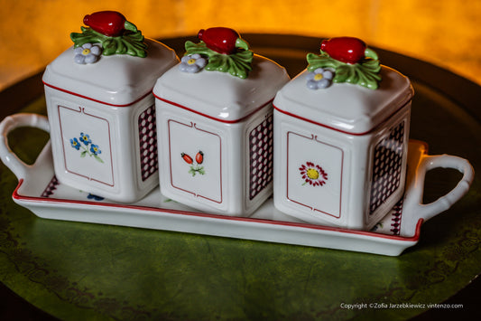 Villeroy & Boch Set of 3 Petite Fleur Jam Jars on a Tray