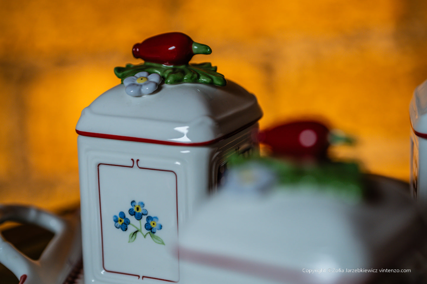 Villeroy & Boch Set of 3 Petite Fleur Jam Jars on a Tray