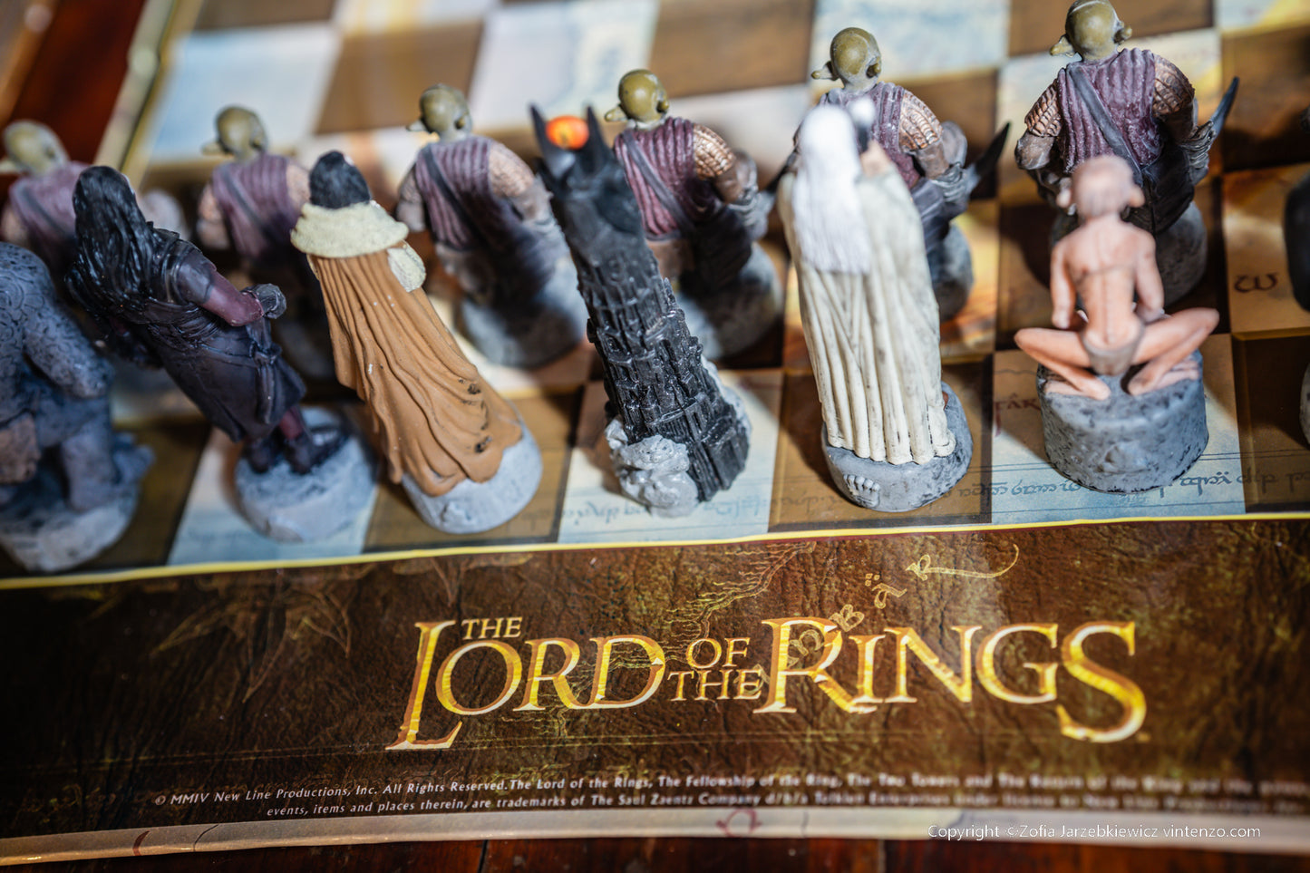 The Lord of The Rings Trilogy Edition Chess Set