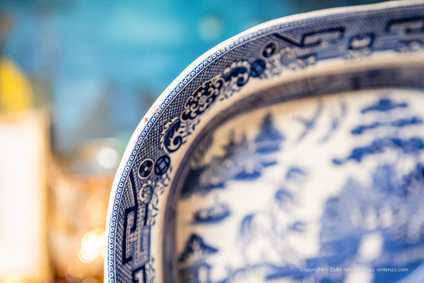 Magnificent Blue Willow Serving Platter