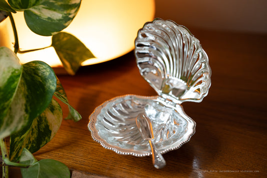 Vintage Shell-Shaped Butter Dish with Orogonal Spreader and Glass Container