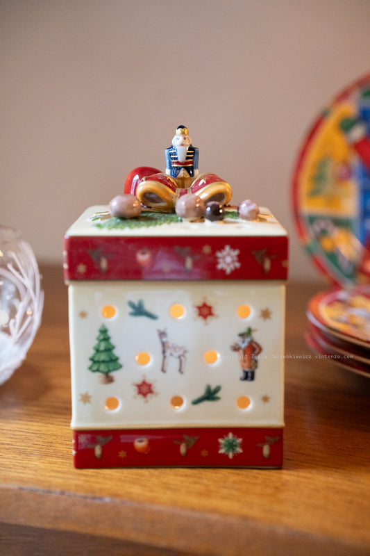 Villeroy and Boch Christmas Toys Tea Light Holder