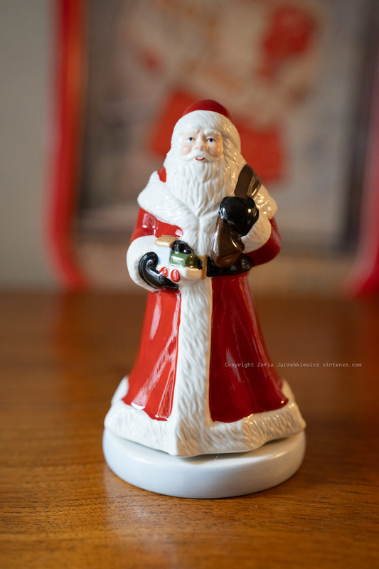 Villeroy and Boch Musical Santa Claus is Coming to Town